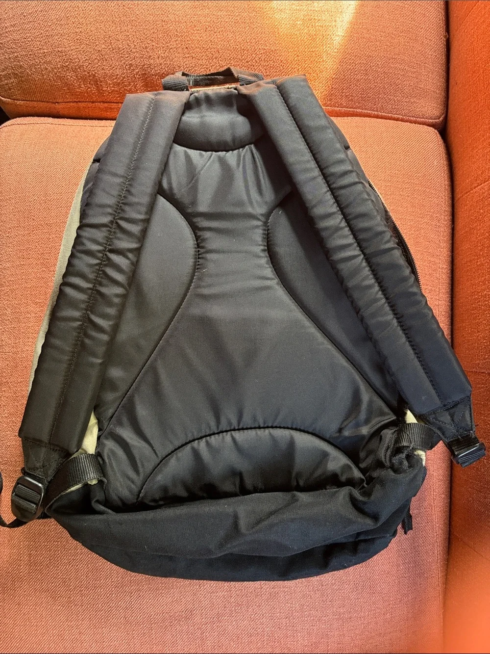 5 Pocket Vintage EastPak USA Backpack - Black and Tan